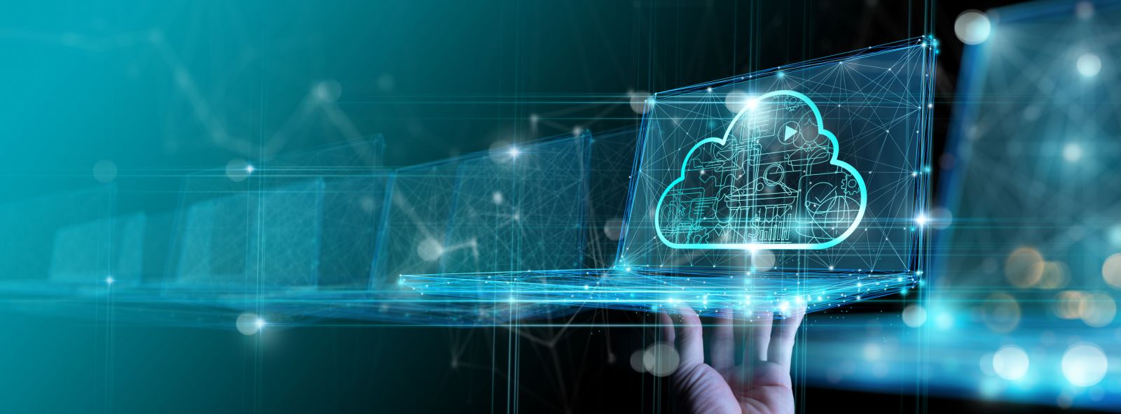 Navigating Hybrid Clouds: A Strategic Blueprint for IT Leaders